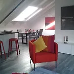 Appartamento Via Carcano 13 *