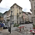 Via Carcano 13 *