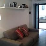 Appartamento Via Carcano 13 *