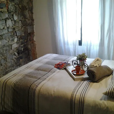 Apartamento Via Carcano 13 *
