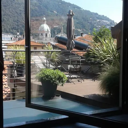 Via Carcano 13 Como